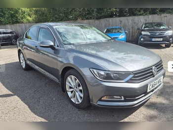 Volkswagen - Passat