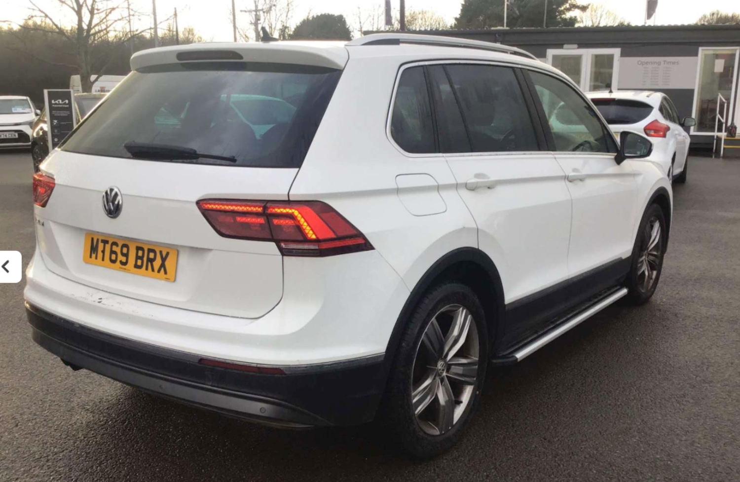 Used Volkswagen Tiguan 2019 for sale - 77640579: Photo 3