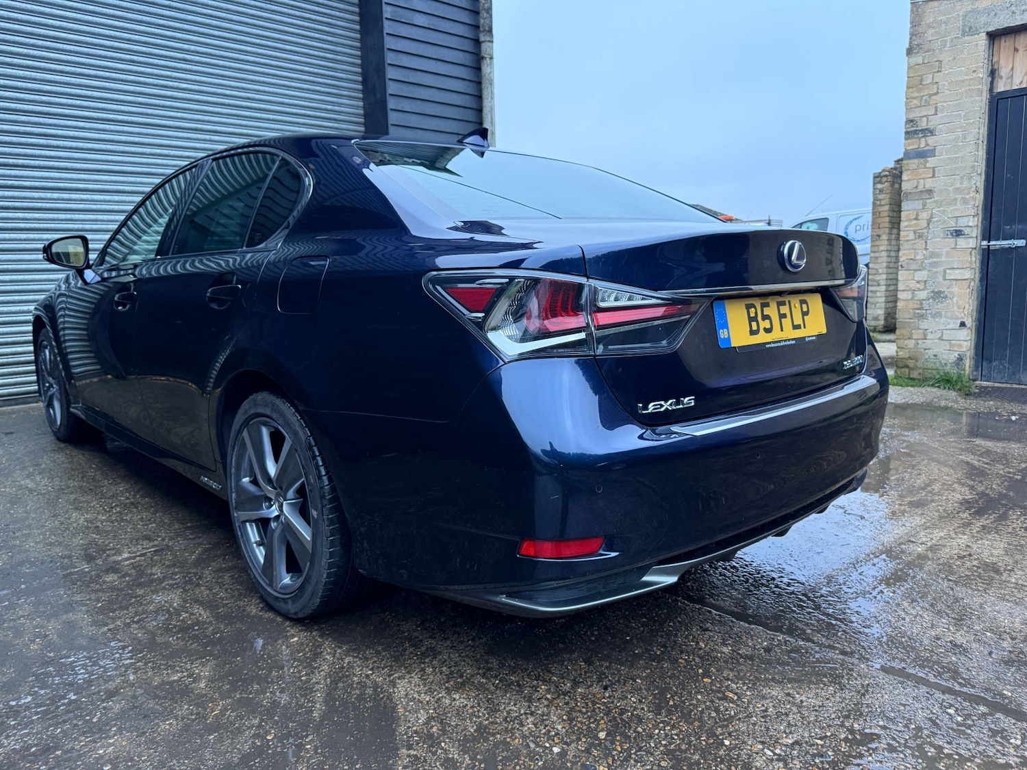 Used Lexus GS 2017 for sale - 76830213: Photo 4