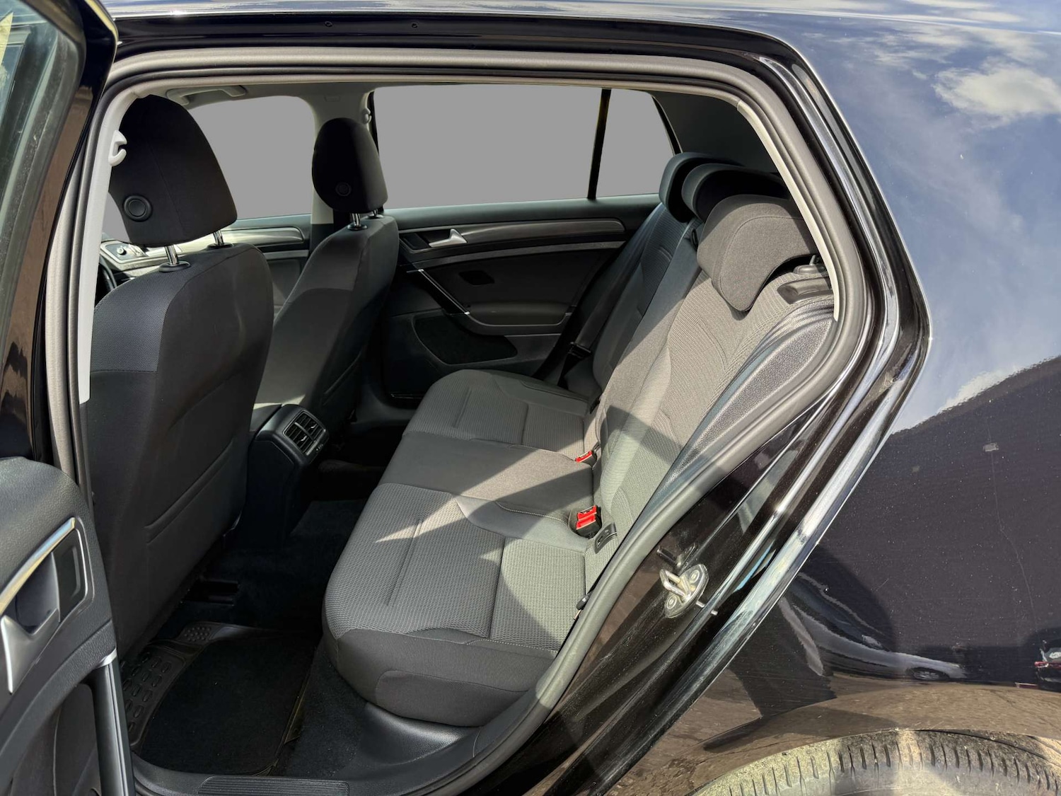 Used Volkswagen Golf 2018 for sale - 76469525: Photo 13