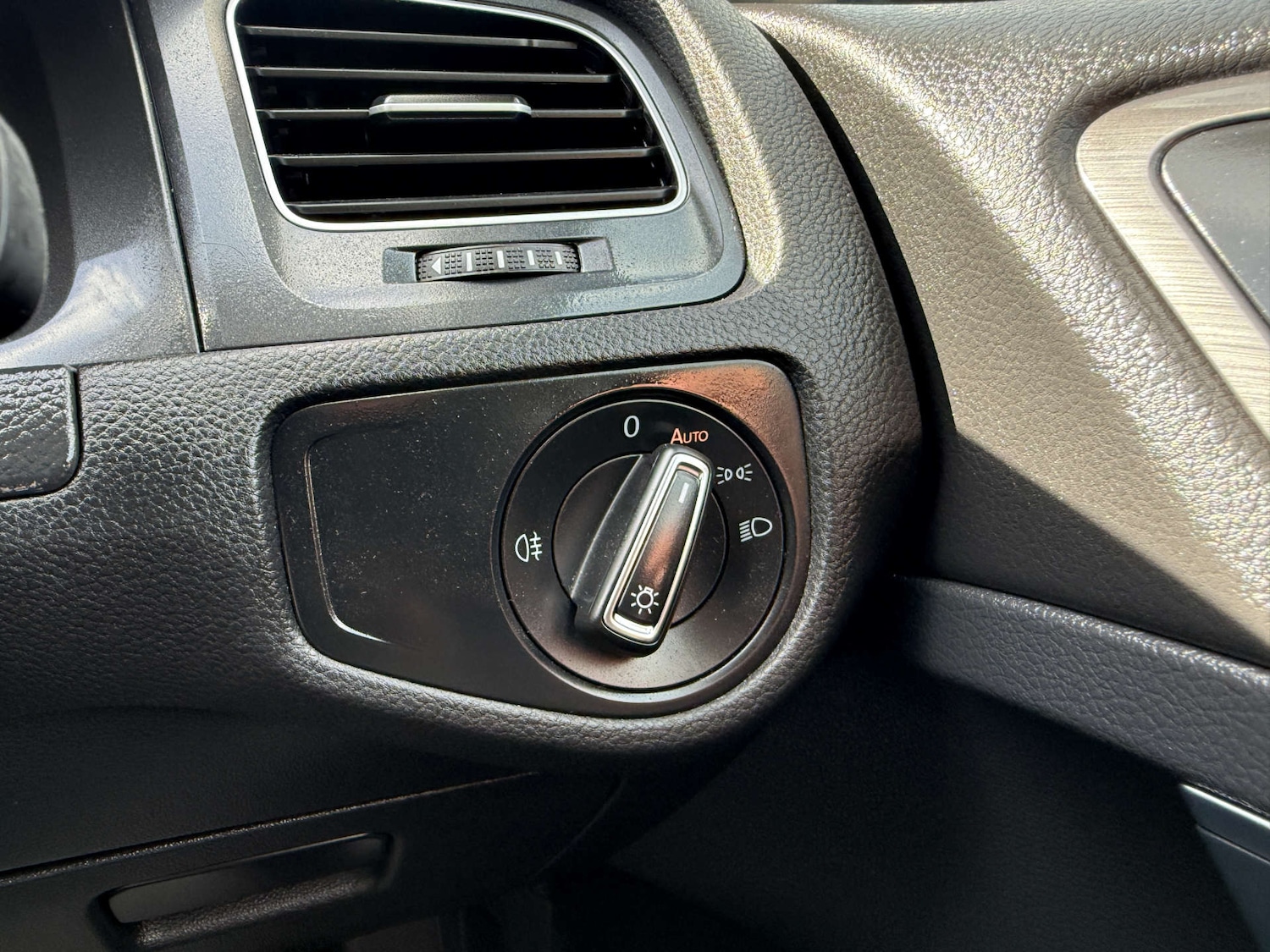 Used Volkswagen Golf 2018 for sale - 76469525: Photo 26