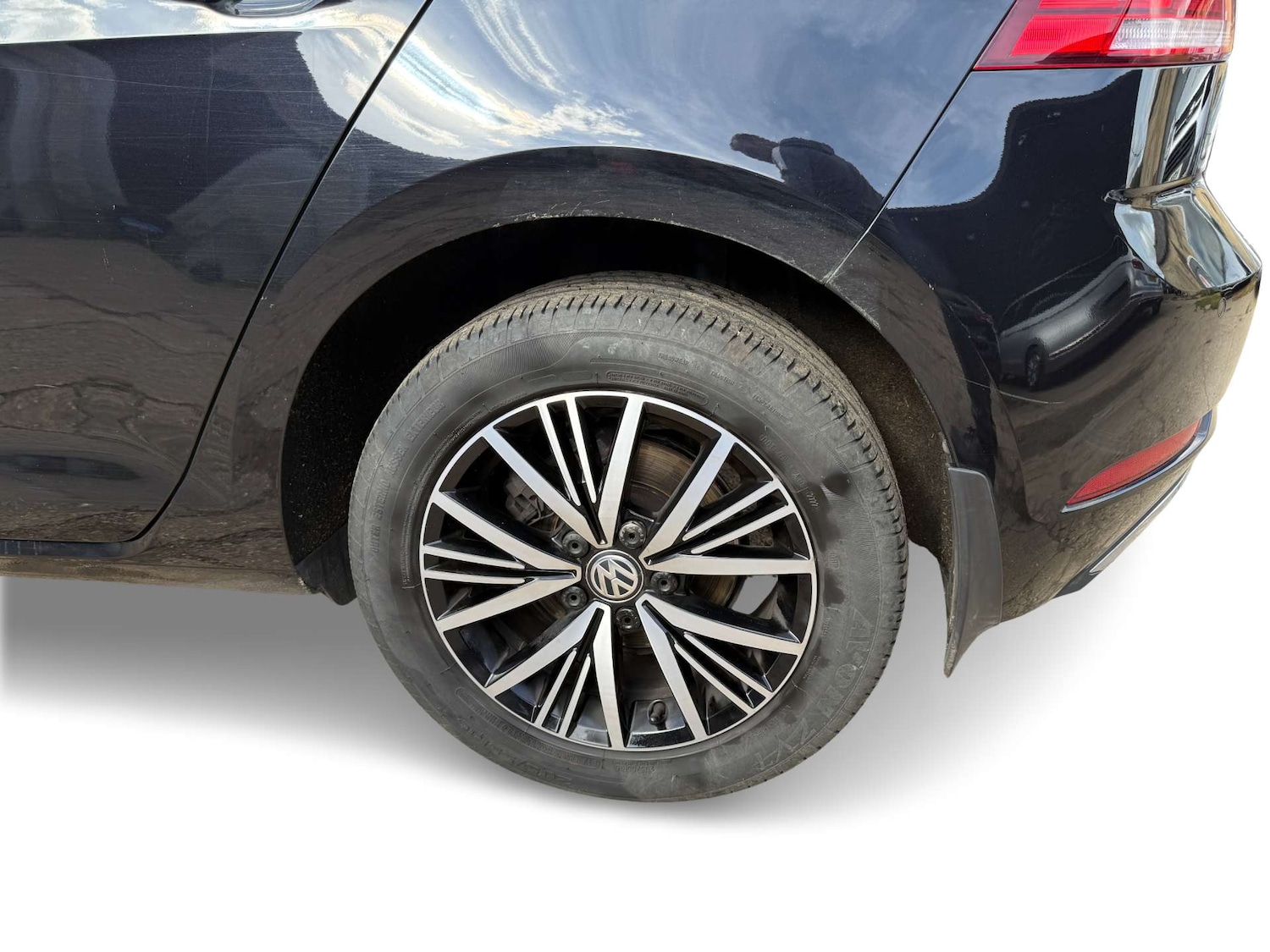 Used Volkswagen Golf 2018 for sale - 76469525: Photo 32