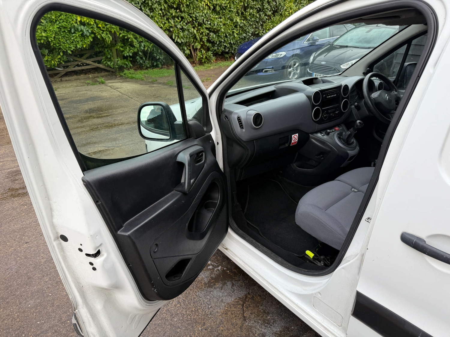 Used Citroen Berlingo 2015 for sale - 76469527: Photo 18