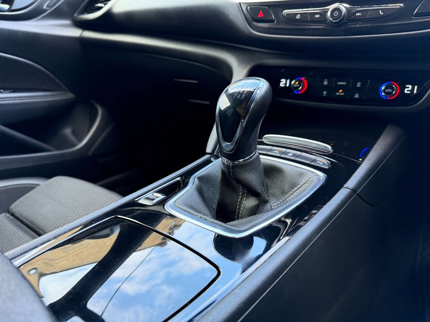 Used Vauxhall Insignia 2019 for sale - 77262716: Photo 28