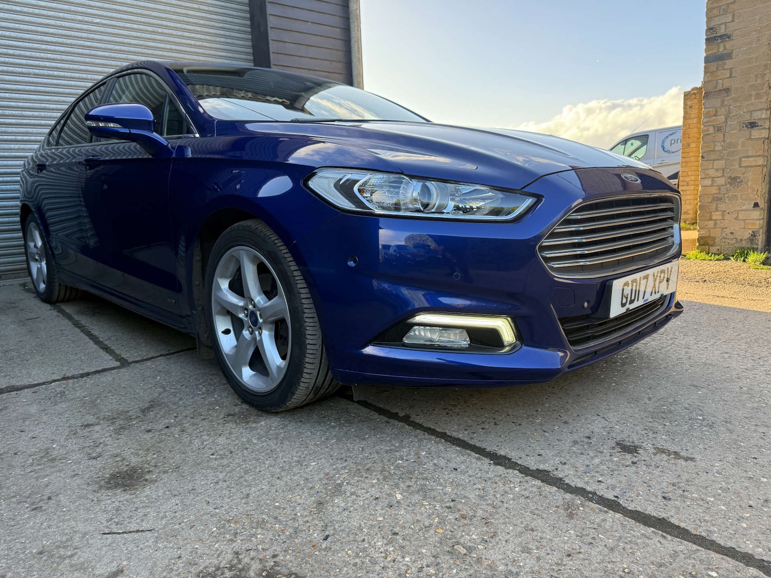 Used Ford Mondeo 2017 for sale - 76302980: Photo 12