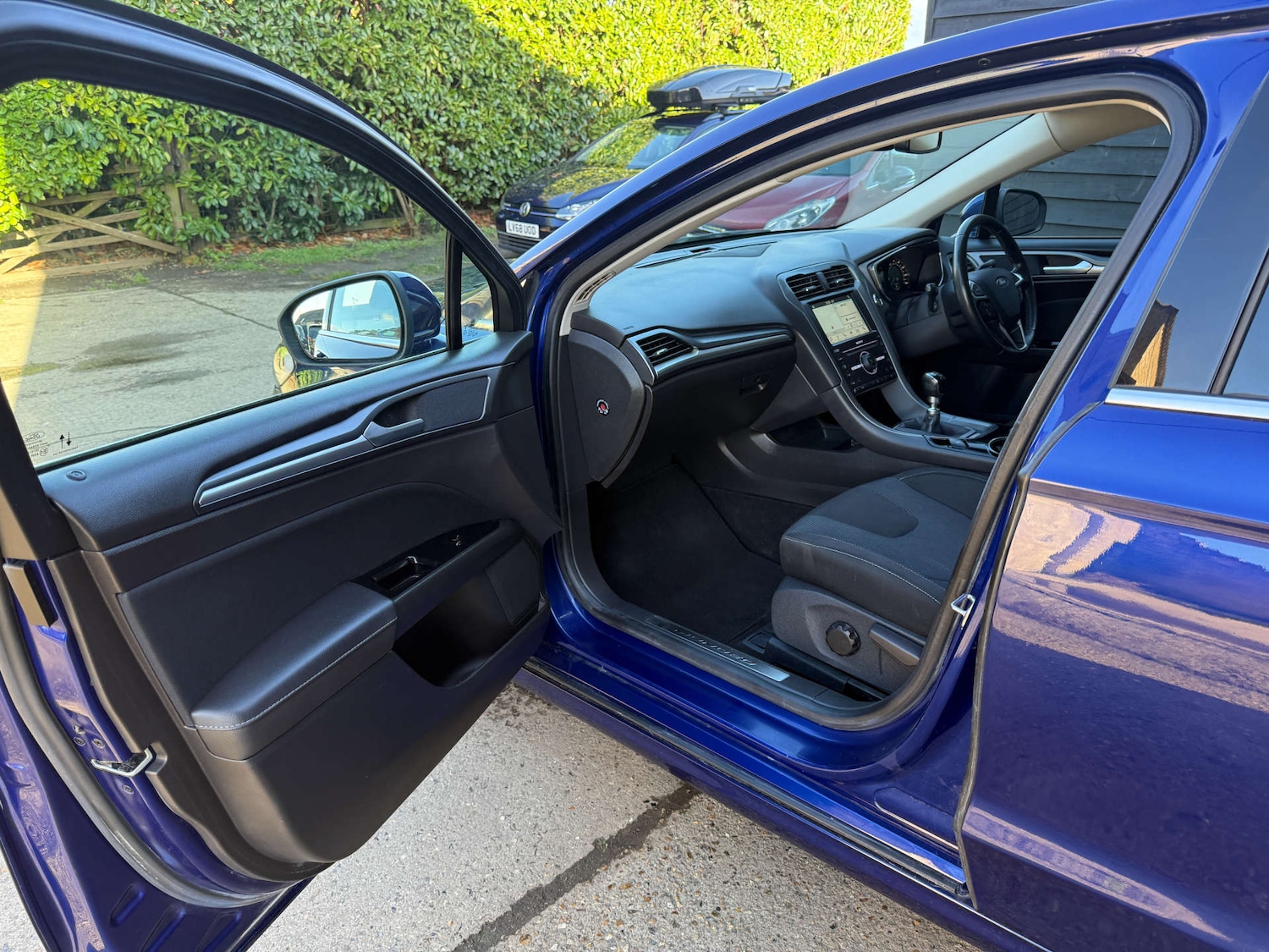 Used Ford Mondeo 2017 for sale - 76302980: Photo 21