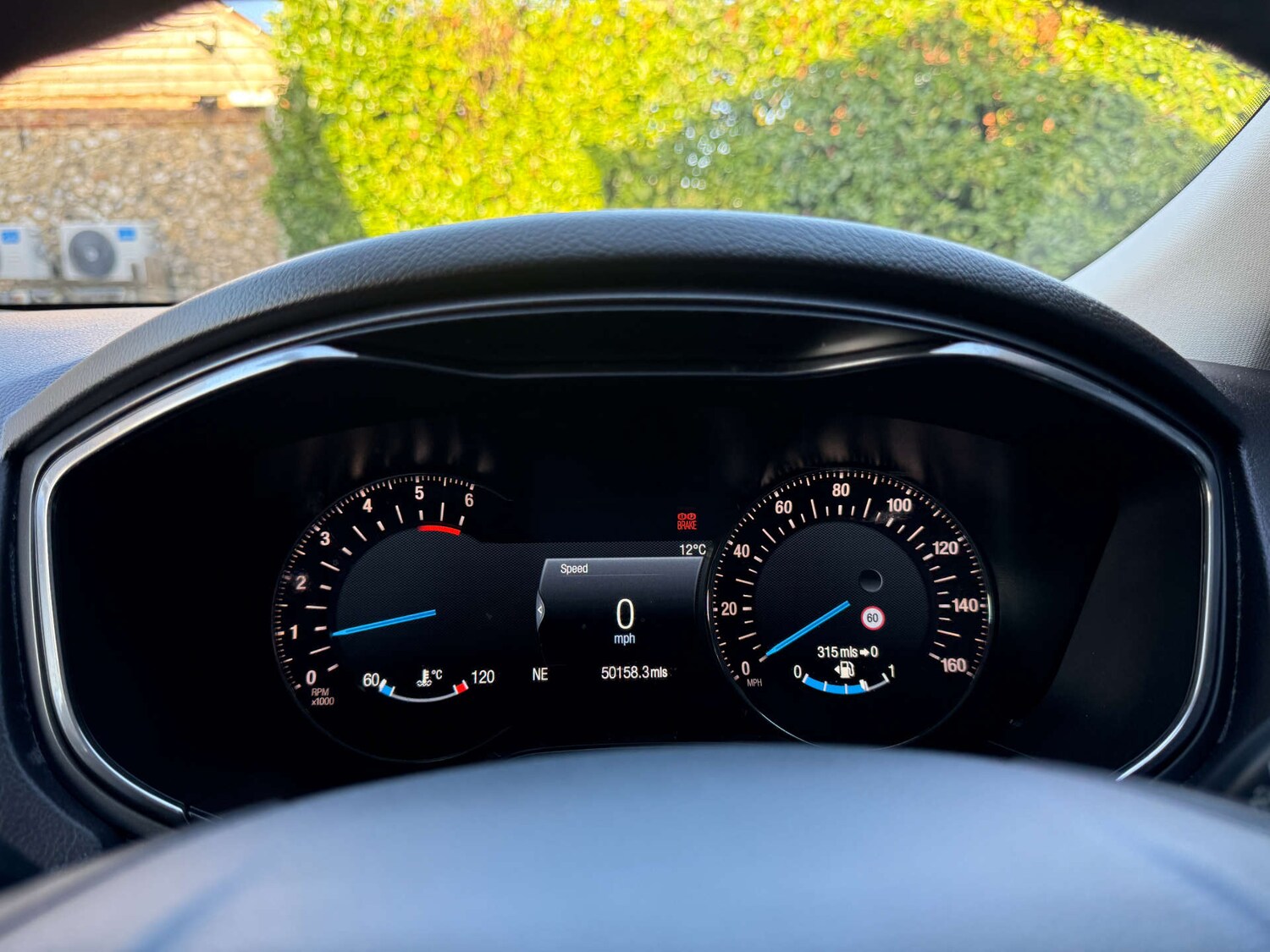 Used Ford Mondeo 2017 for sale - 76302980: Photo 32