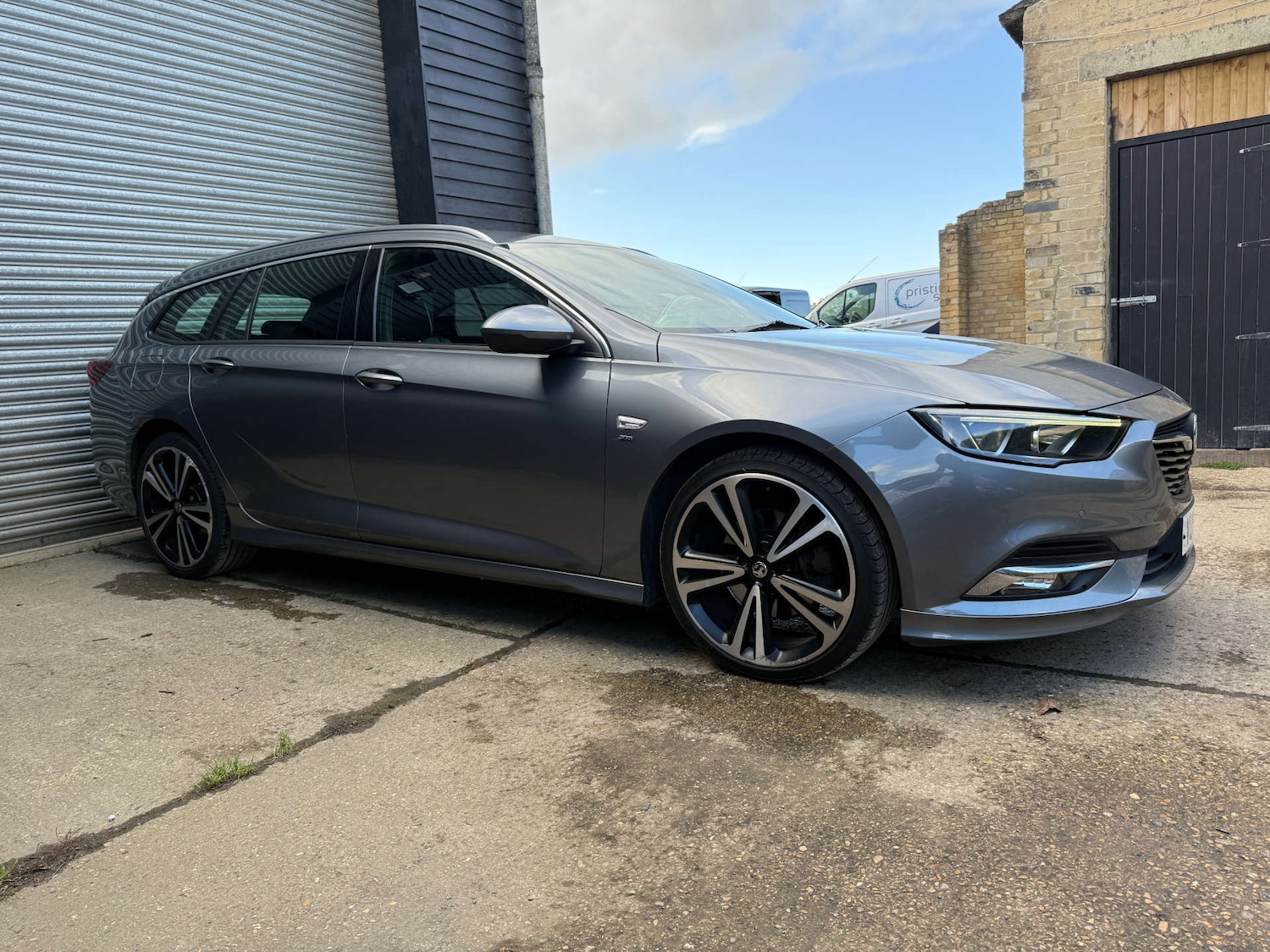 Used Vauxhall Insignia 2019 for sale - 76302976: Photo 11
