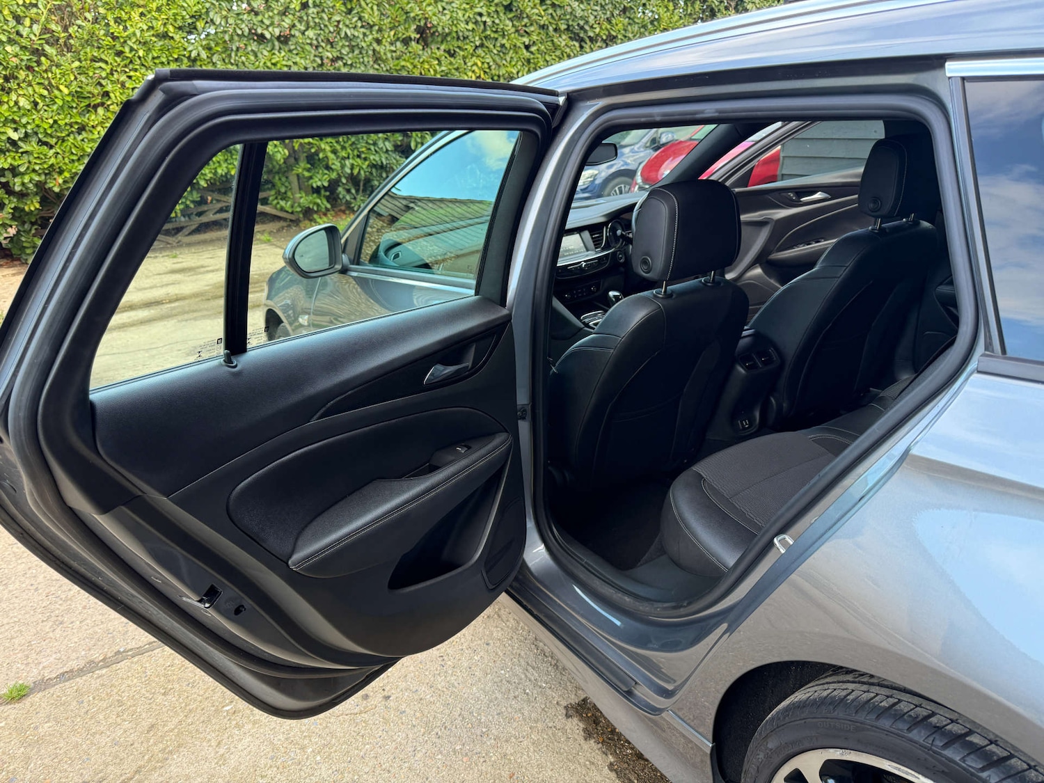 Used Vauxhall Insignia 2019 for sale - 76302976: Photo 19