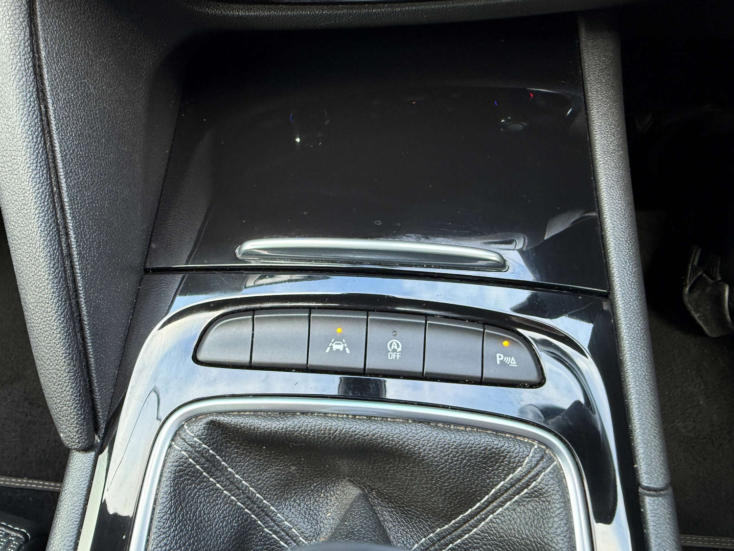 Used Vauxhall Insignia 2019 for sale - 76302976: Photo 27