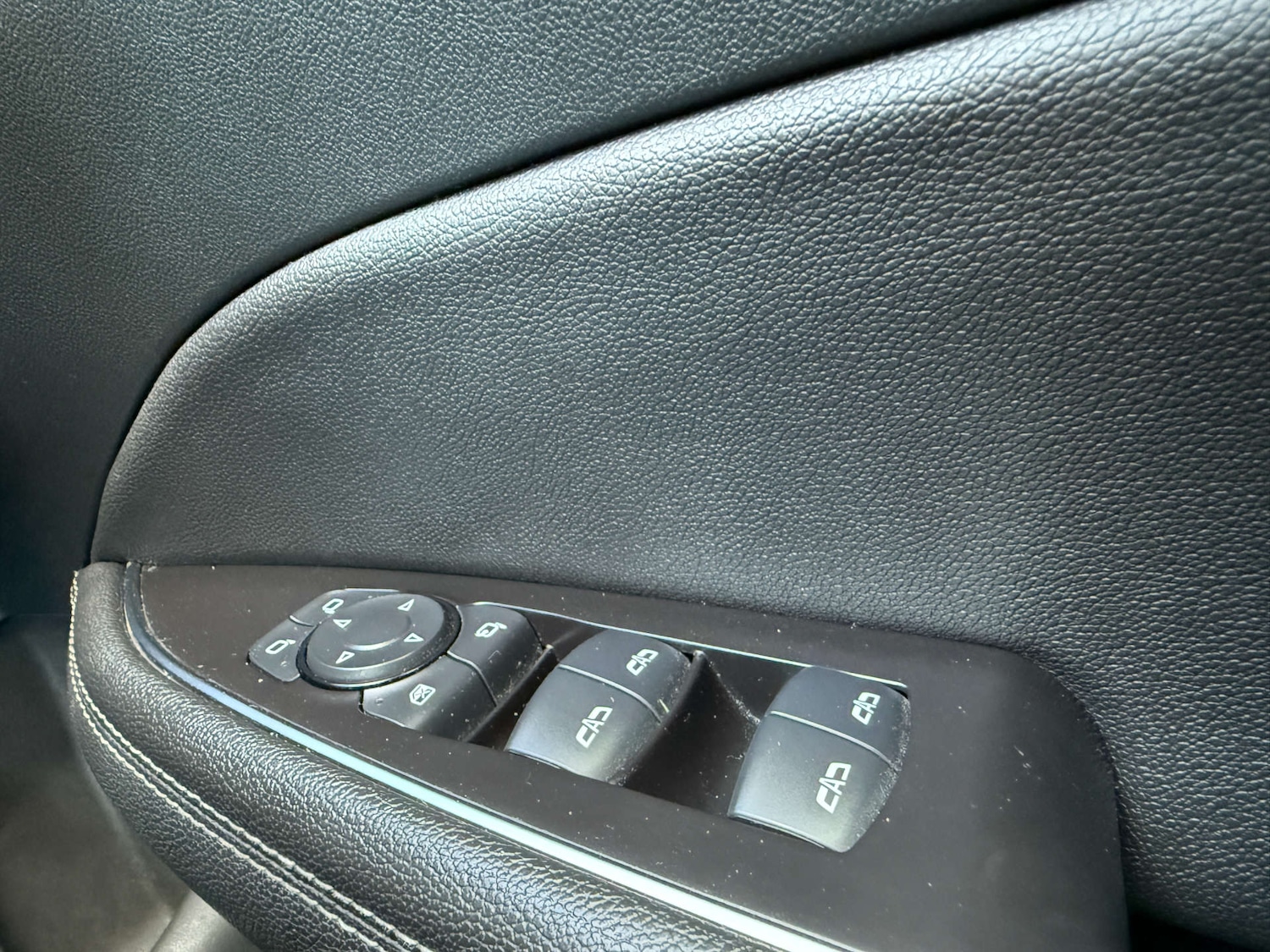 Used Vauxhall Insignia 2019 for sale - 76302976: Photo 32