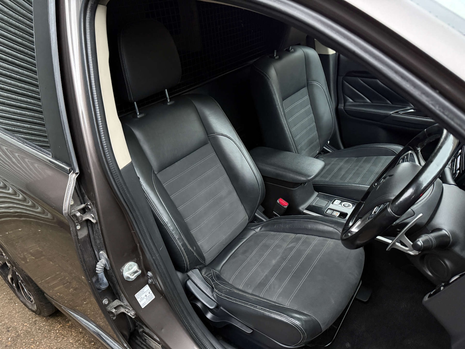 Used Mitsubishi Outlander 2018 for sale - 76469547: Photo 14