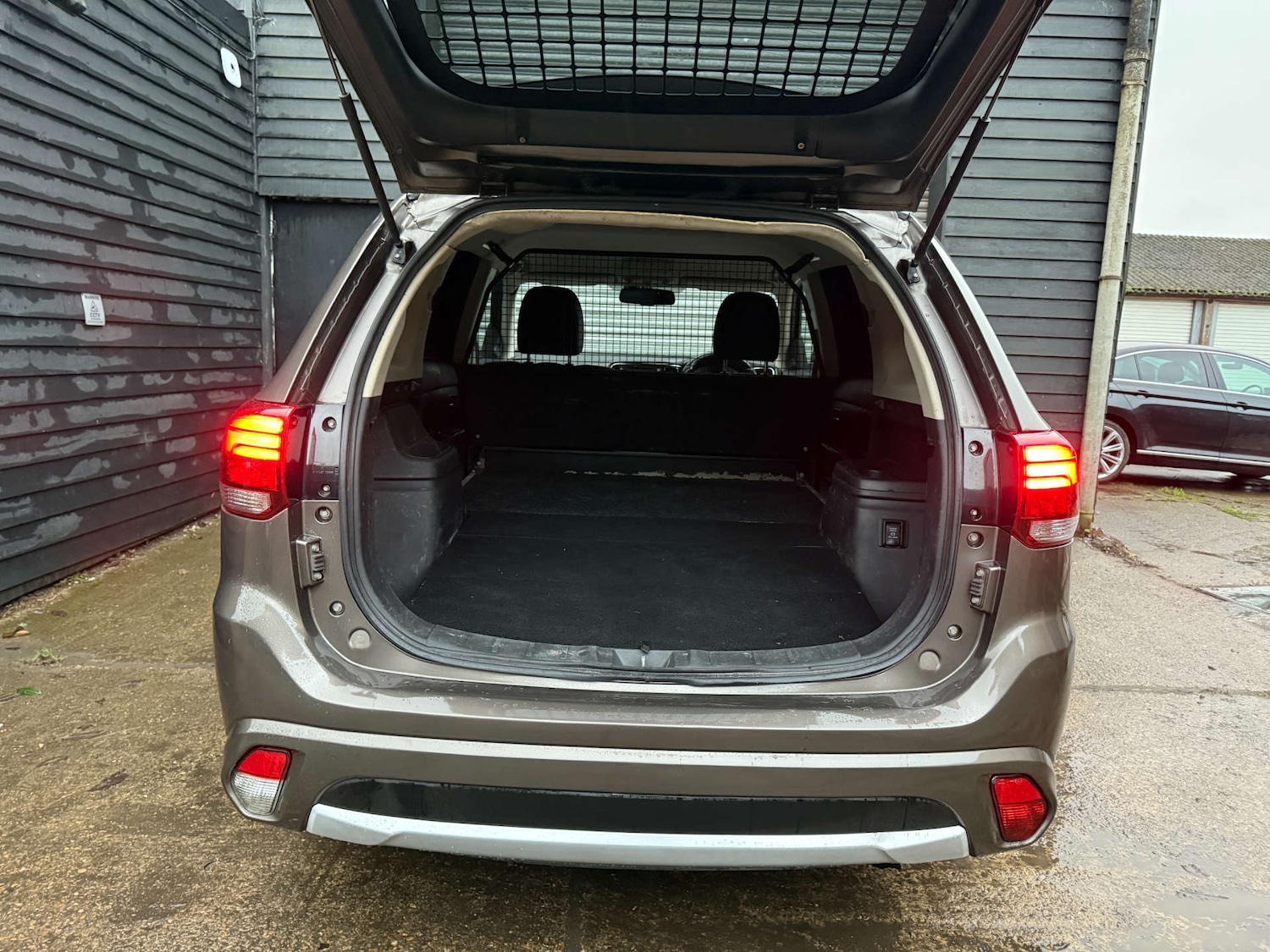 Used Mitsubishi Outlander 2018 for sale - 76469547: Photo 20