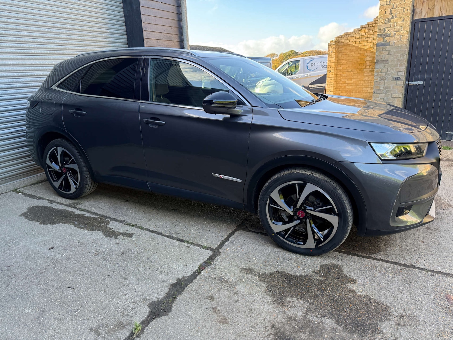 Used DS Automobiles DS 7 Crossback 2019 for sale - 76302965: Photo 11