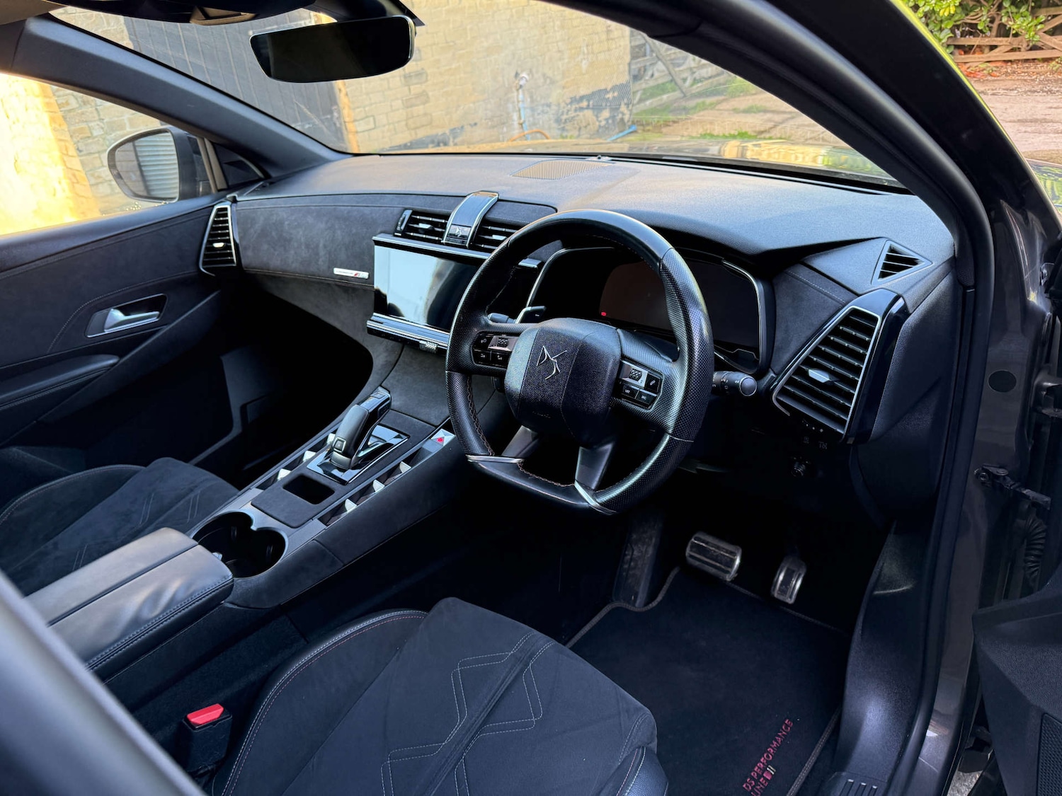 Used DS Automobiles DS 7 Crossback 2019 for sale - 76302965: Photo 15