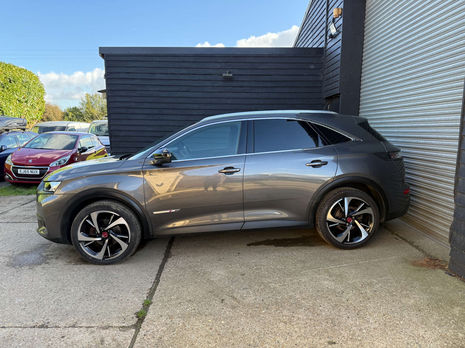 Used DS Automobiles DS 7 Crossback 2019 for sale - 76302965: Photo 3