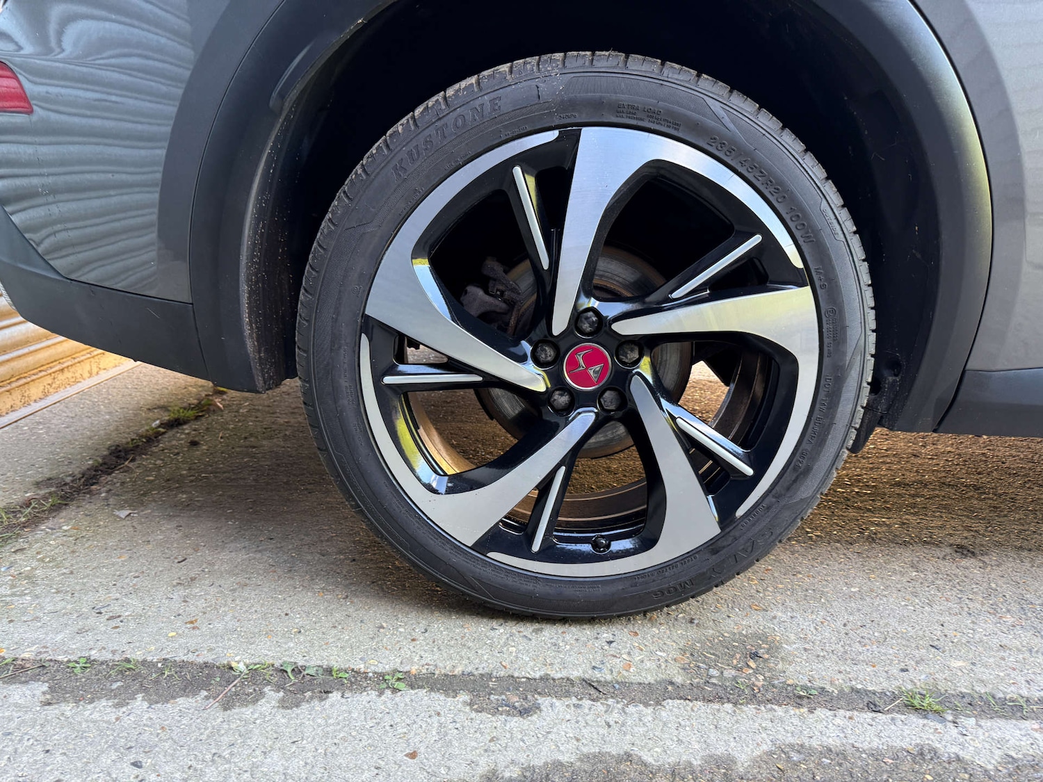 Used DS Automobiles DS 7 Crossback 2019 for sale - 76302965: Photo 37