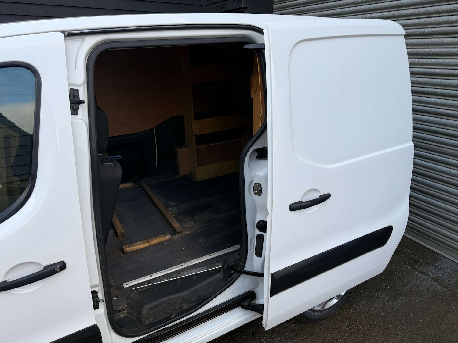 Used Citroen Berlingo 2016 for sale - 76469528: Photo 30