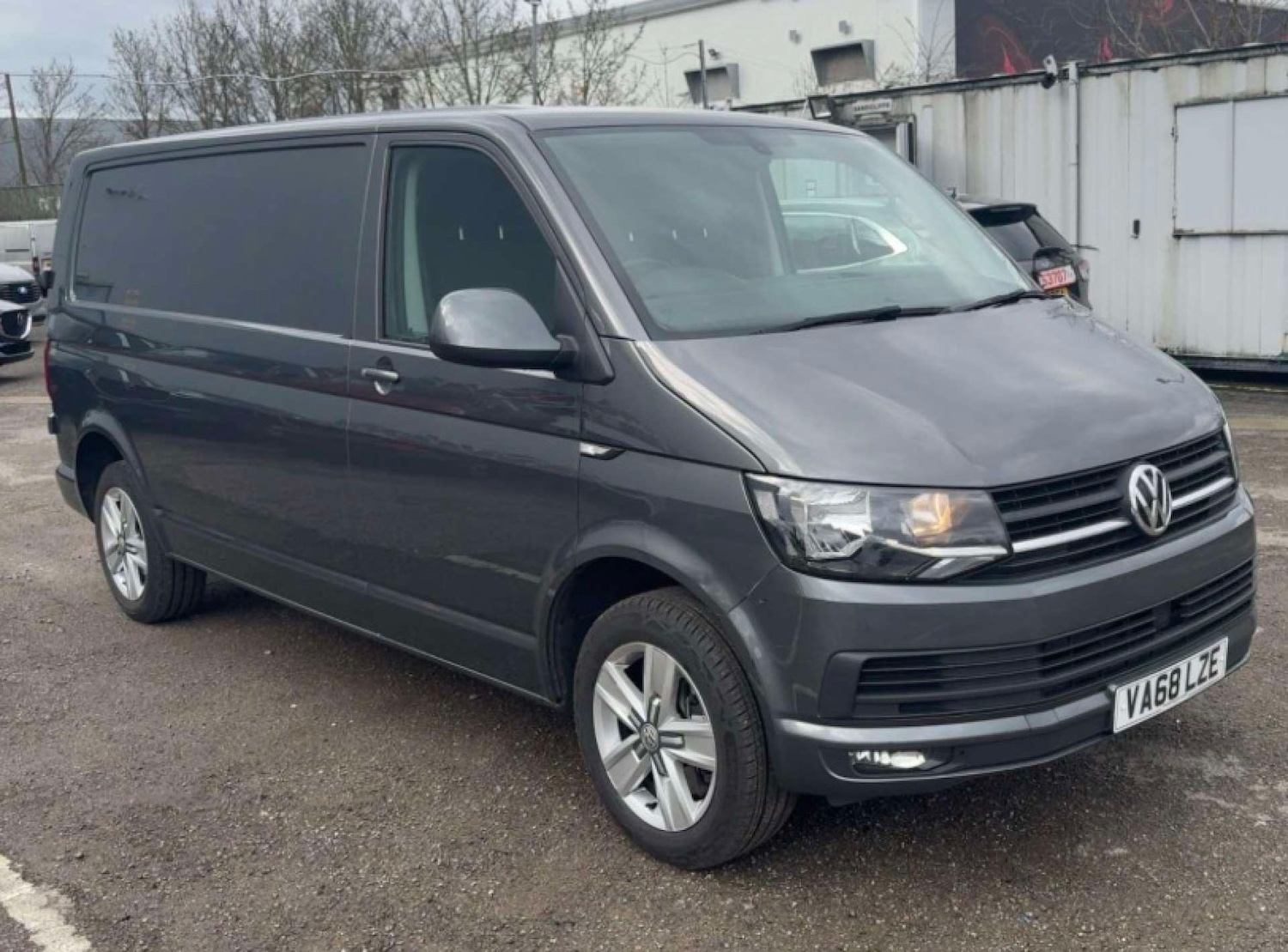 Used Volkswagen Transporter 2019 for sale - 77888874: Photo 5