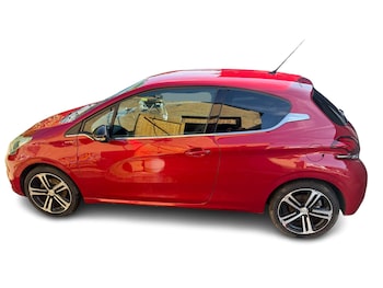 Used Peugeot 208 2016 for sale - 76302967: Photo