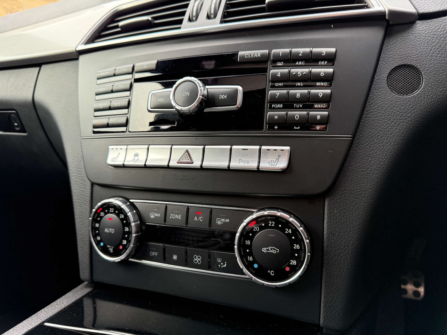 Used Mercedes-Benz C Class 2012 for sale - 76302981: Photo 26