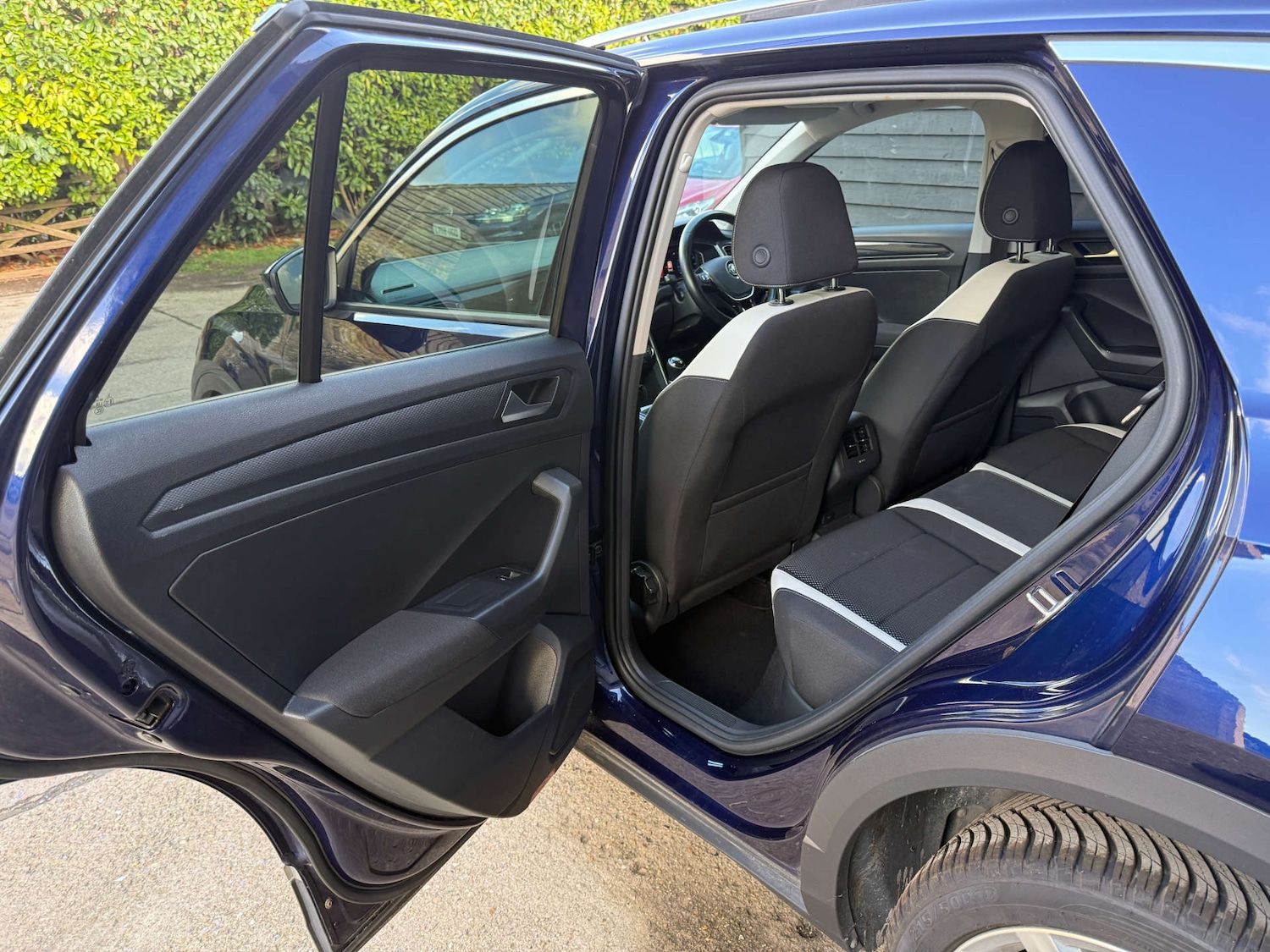 Used Volkswagen T-Roc 2018 for sale - 76302986: Photo 19