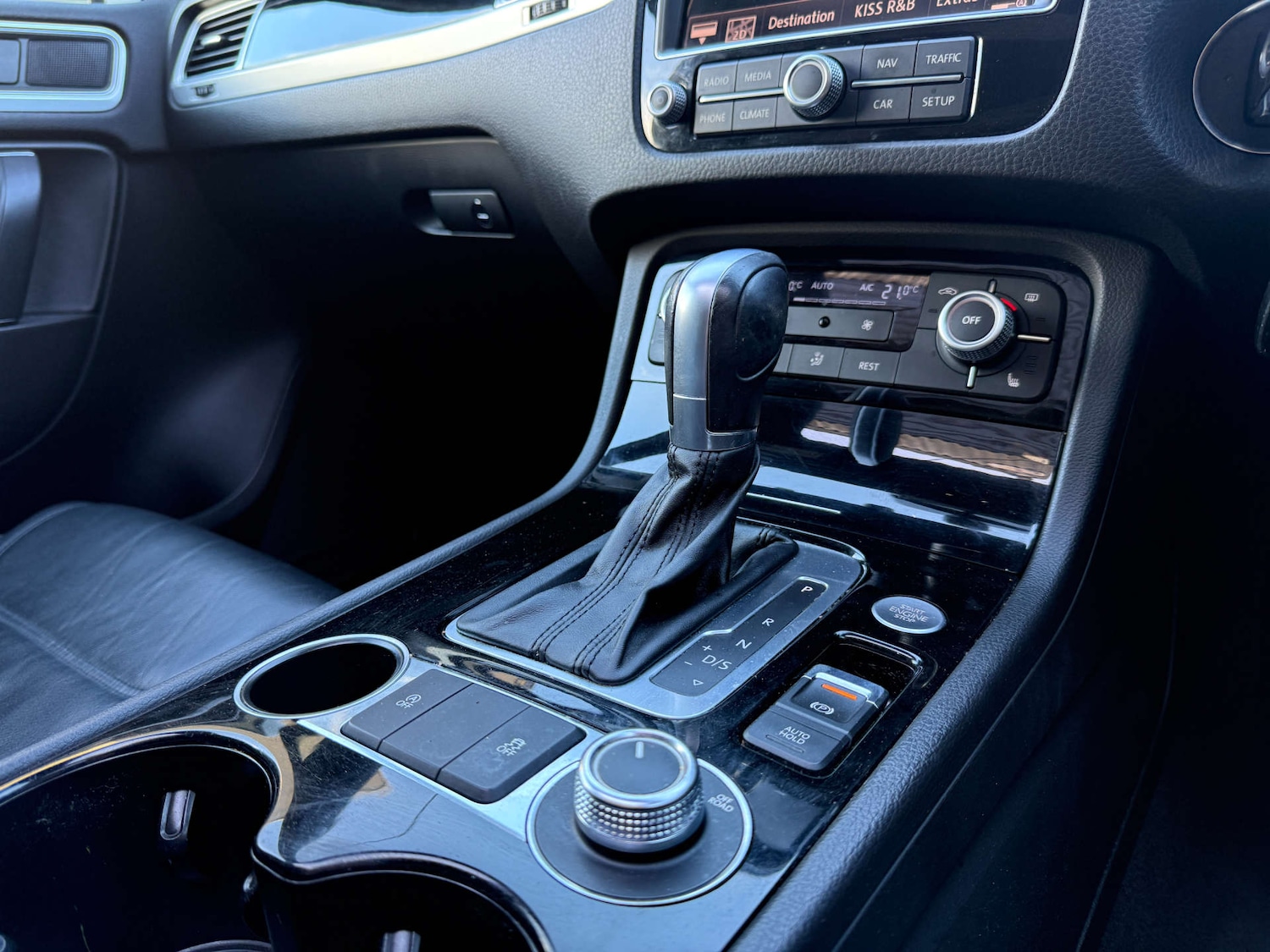 Used Volkswagen Touareg 2017 for sale - 76302977: Photo 29