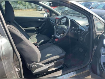 Used Ford Fiesta 2018 for sale - 78583509: Photo