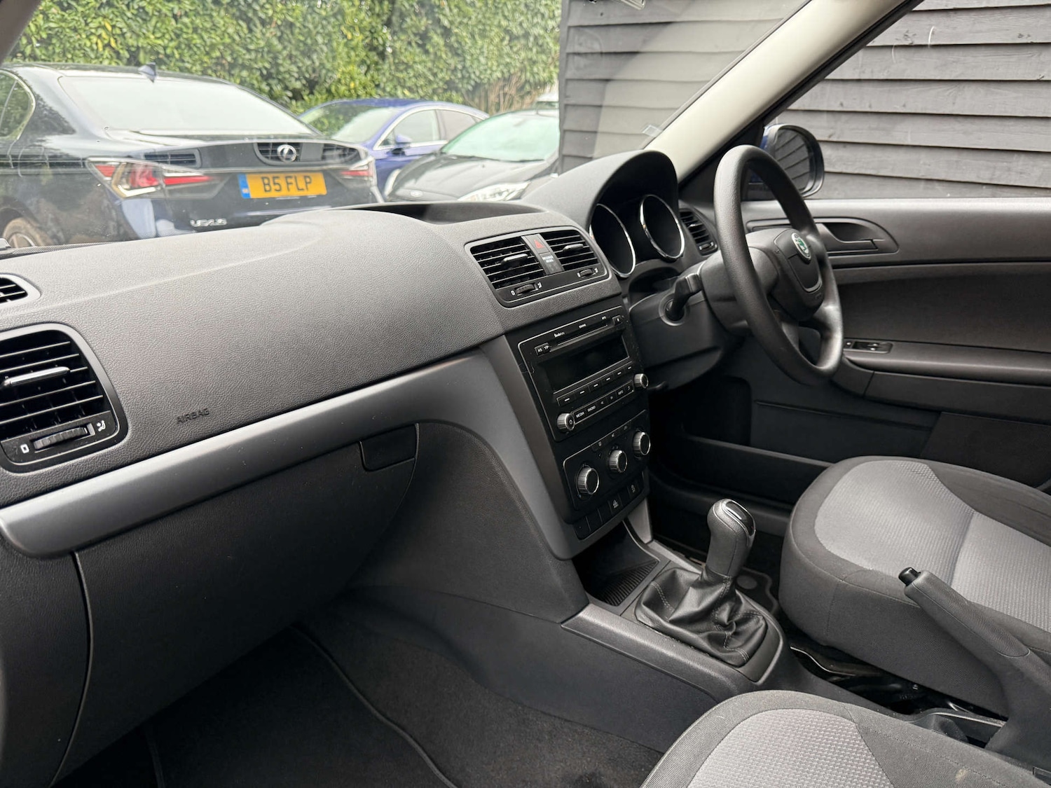 Used Skoda Yeti 2012 for sale - 77025226: Photo 25