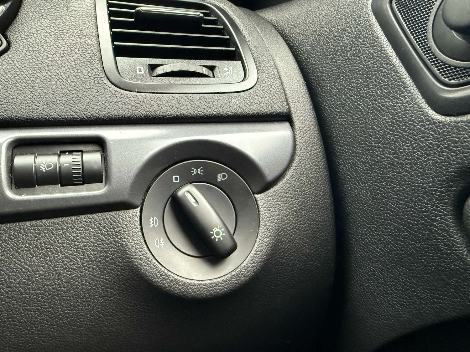 Used Skoda Yeti 2012 for sale - 77025226: Photo 30