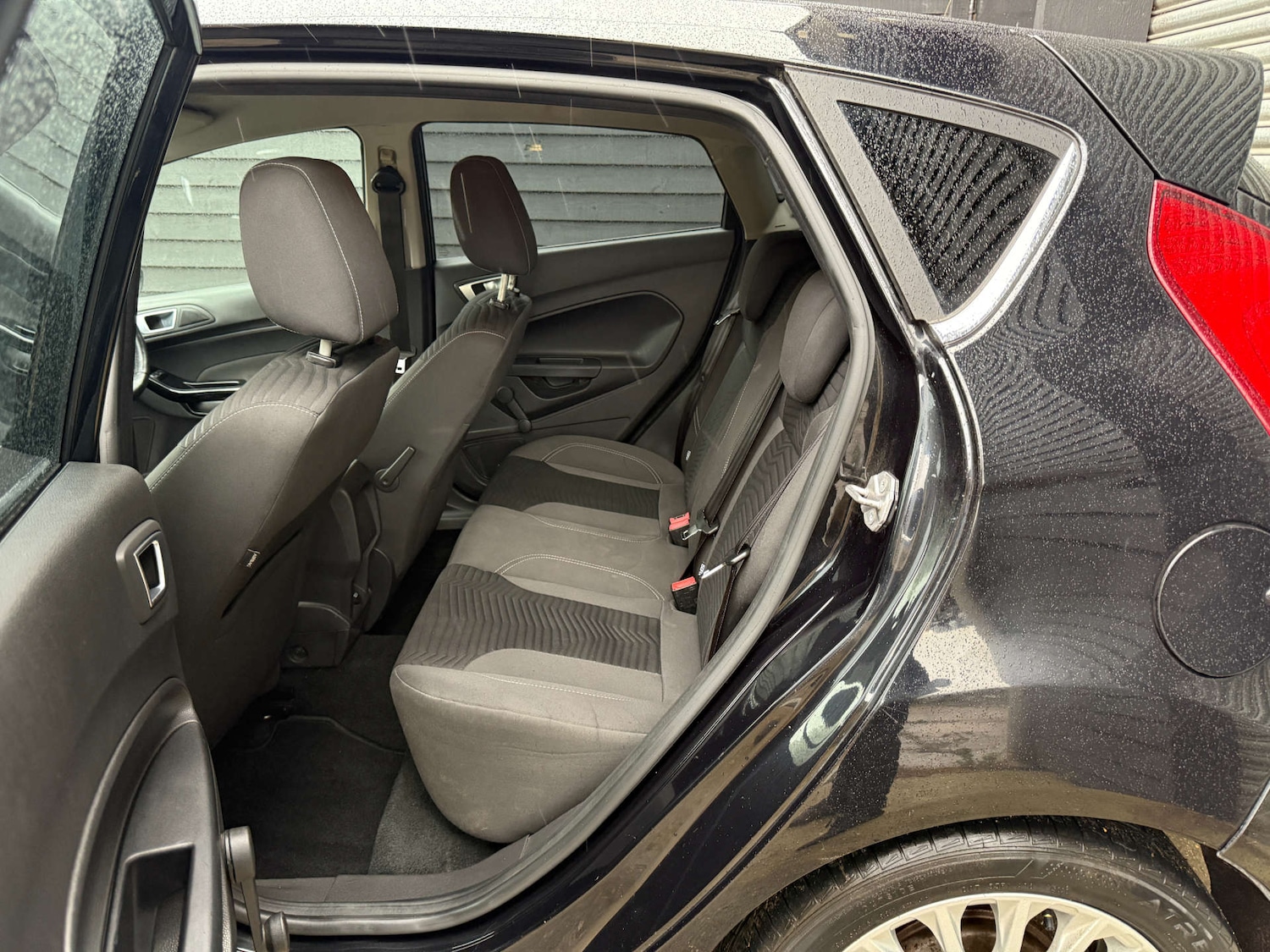 Used Ford Fiesta 2015 for sale - 76640379: Photo 20