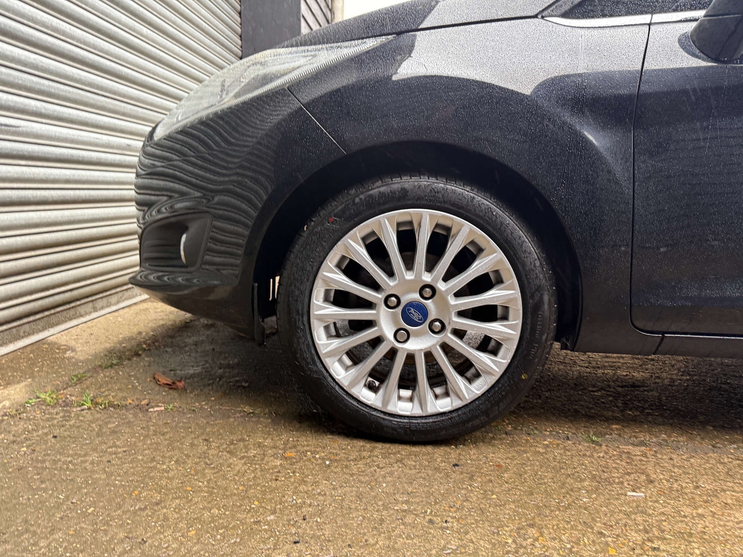 Used Ford Fiesta 2015 for sale - 76640379: Photo 30