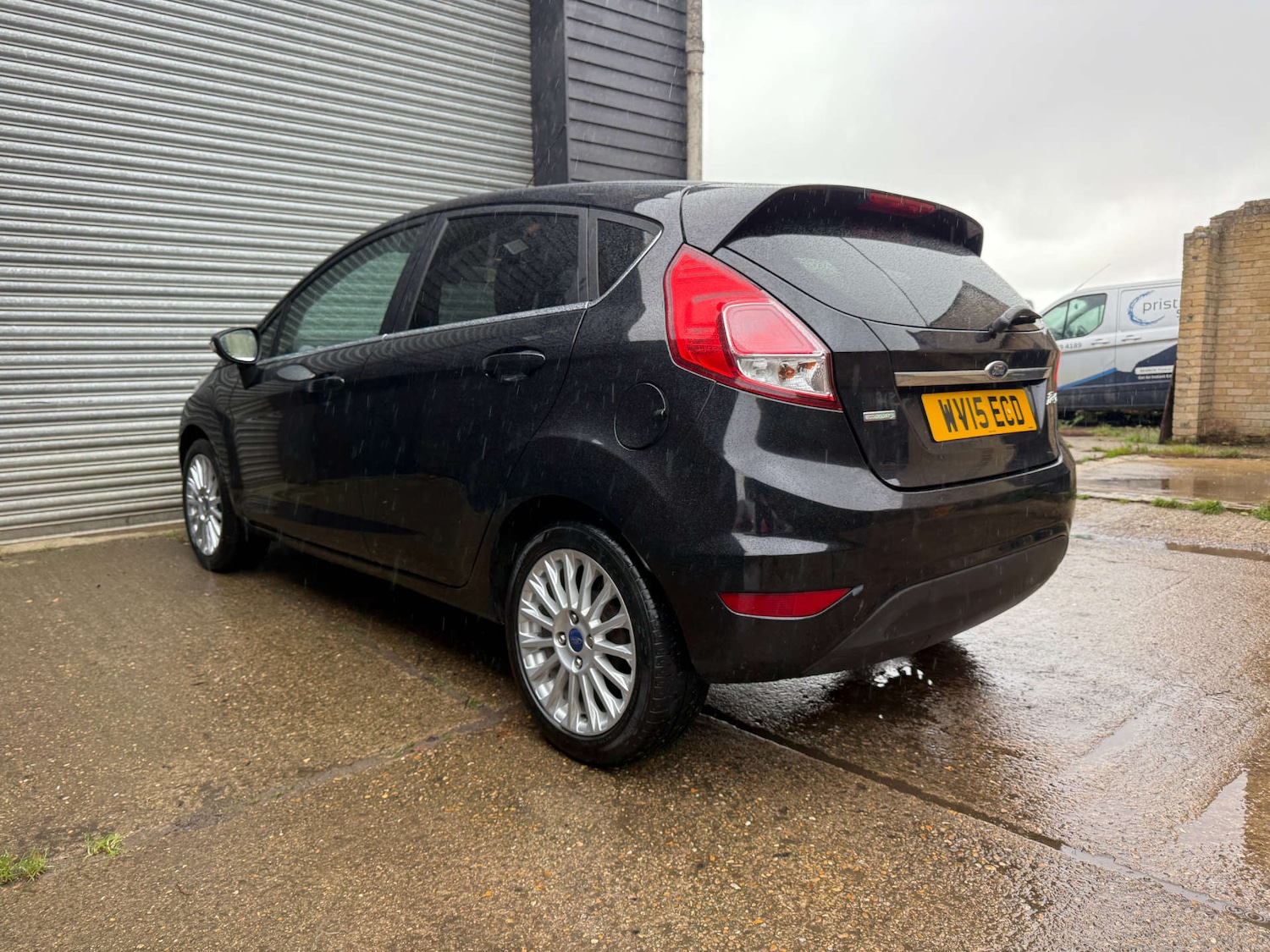 Used Ford Fiesta 2015 for sale - 76640379: Photo 7