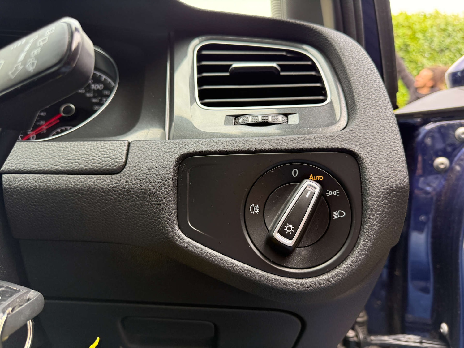 Used Volkswagen Golf 2018 for sale - 76302972: Photo 32