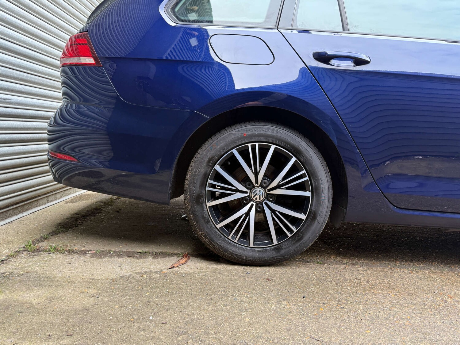 Used Volkswagen Golf 2018 for sale - 76302972: Photo 37