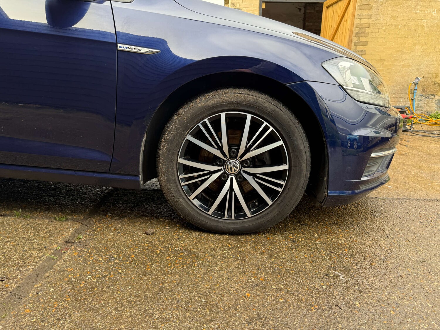 Used Volkswagen Golf 2018 for sale - 76302972: Photo 38