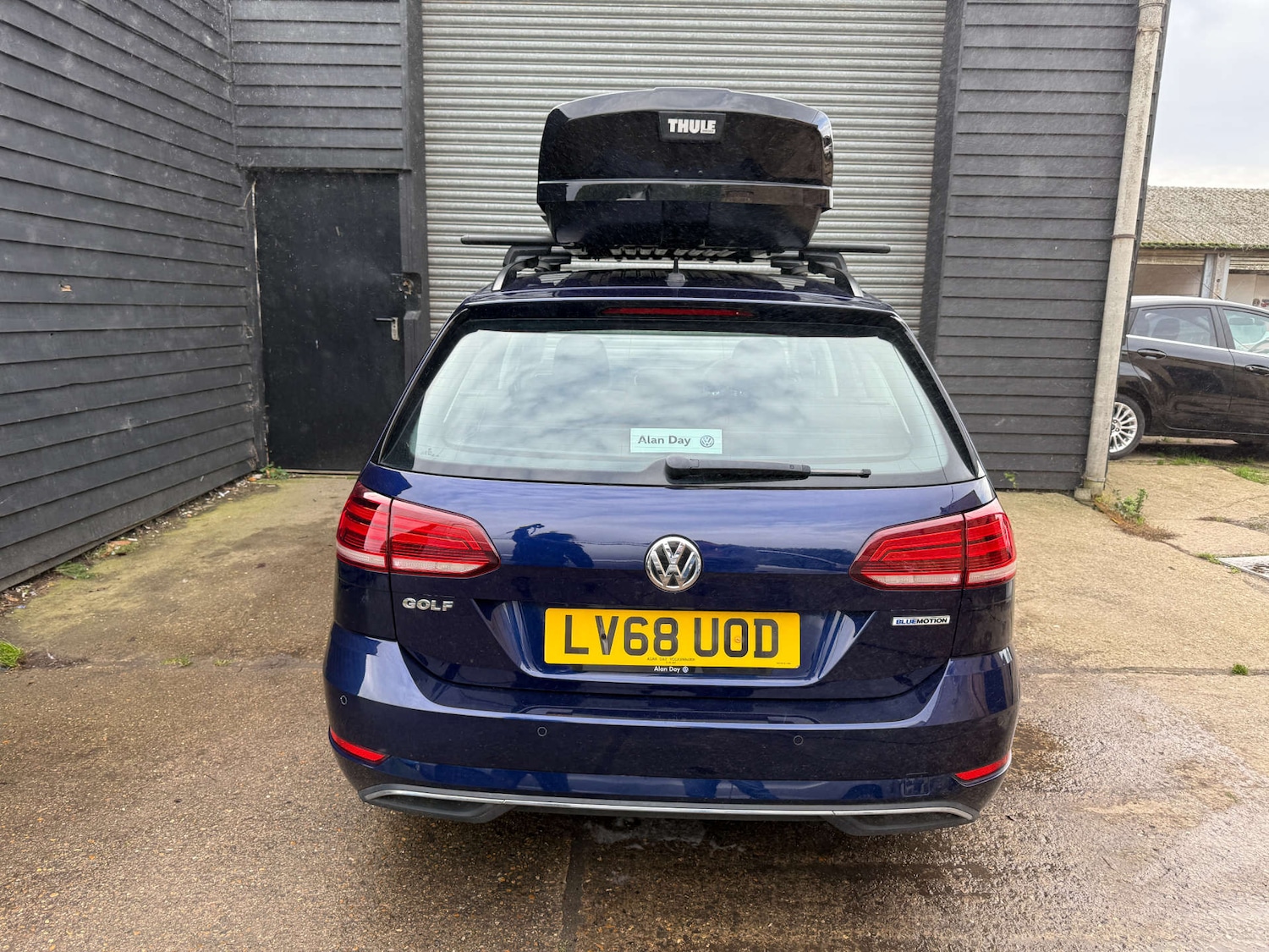 Used Volkswagen Golf 2018 for sale - 76302972: Photo 8