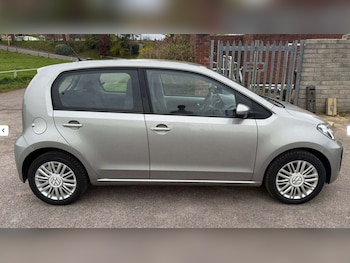 Used Volkswagen up! 2017 for sale - 78254068: Photo