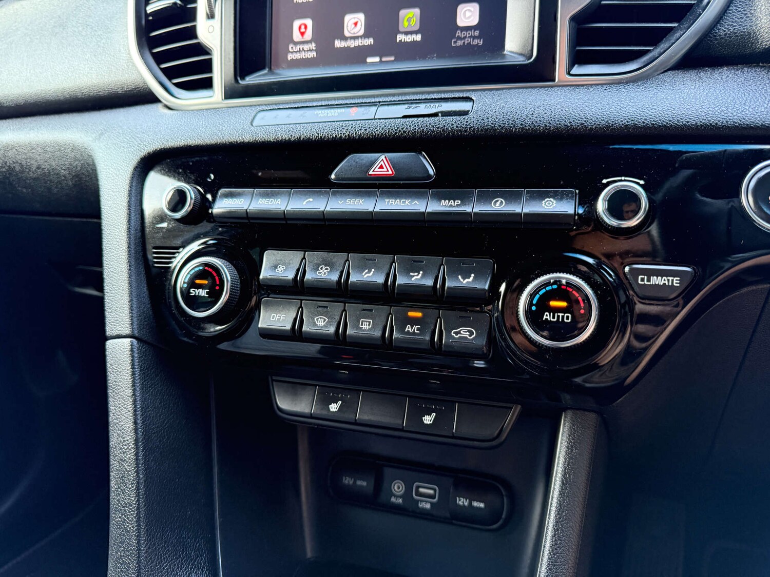 Used Kia Sportage 2018 for sale - 77765704: Photo 25