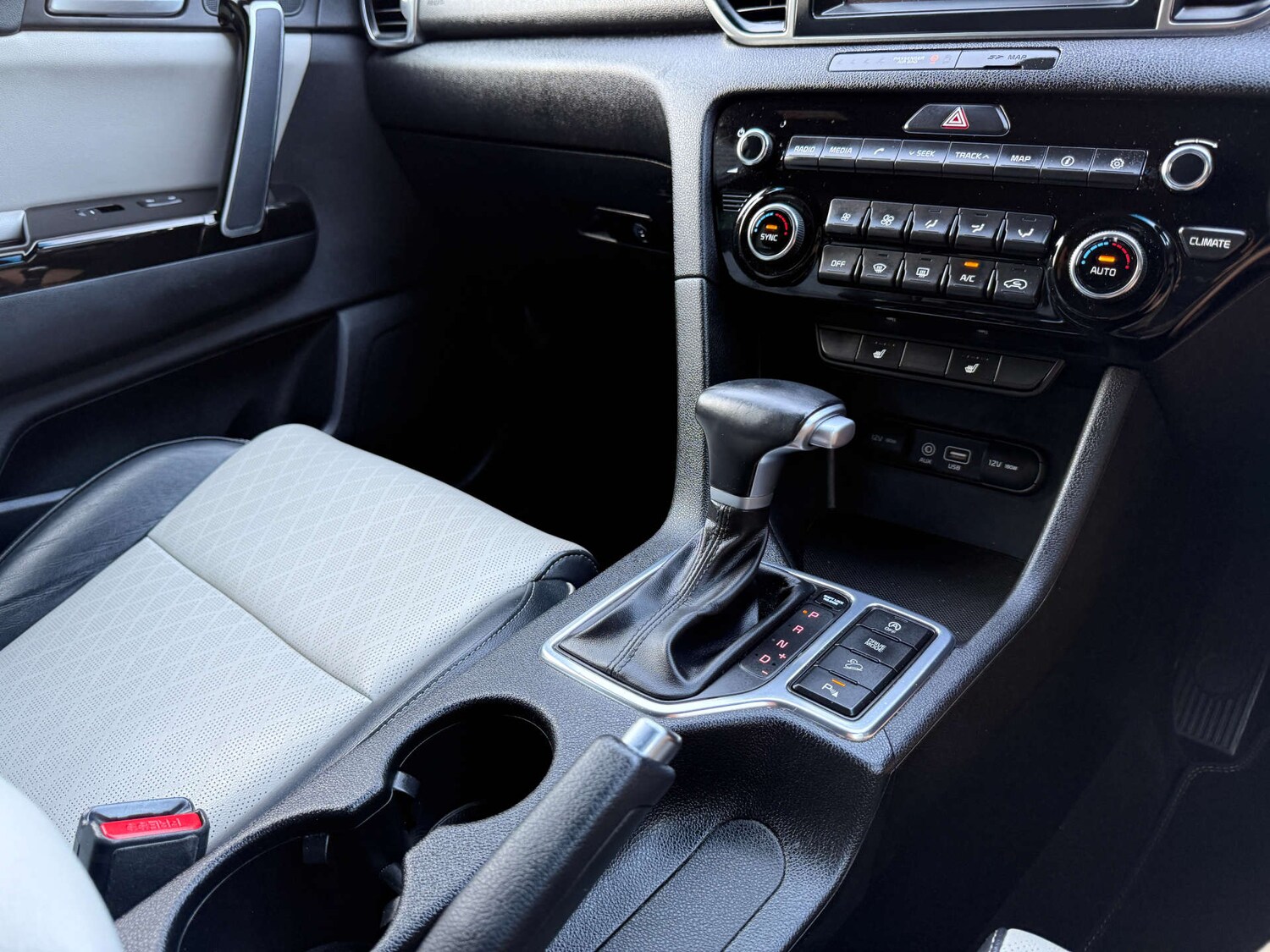 Used Kia Sportage 2018 for sale - 77765704: Photo 26