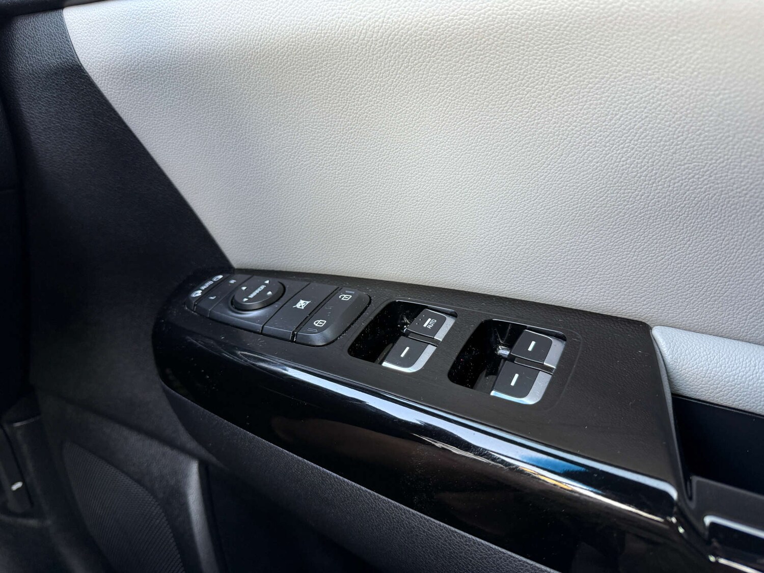 Used Kia Sportage 2018 for sale - 77765704: Photo 30