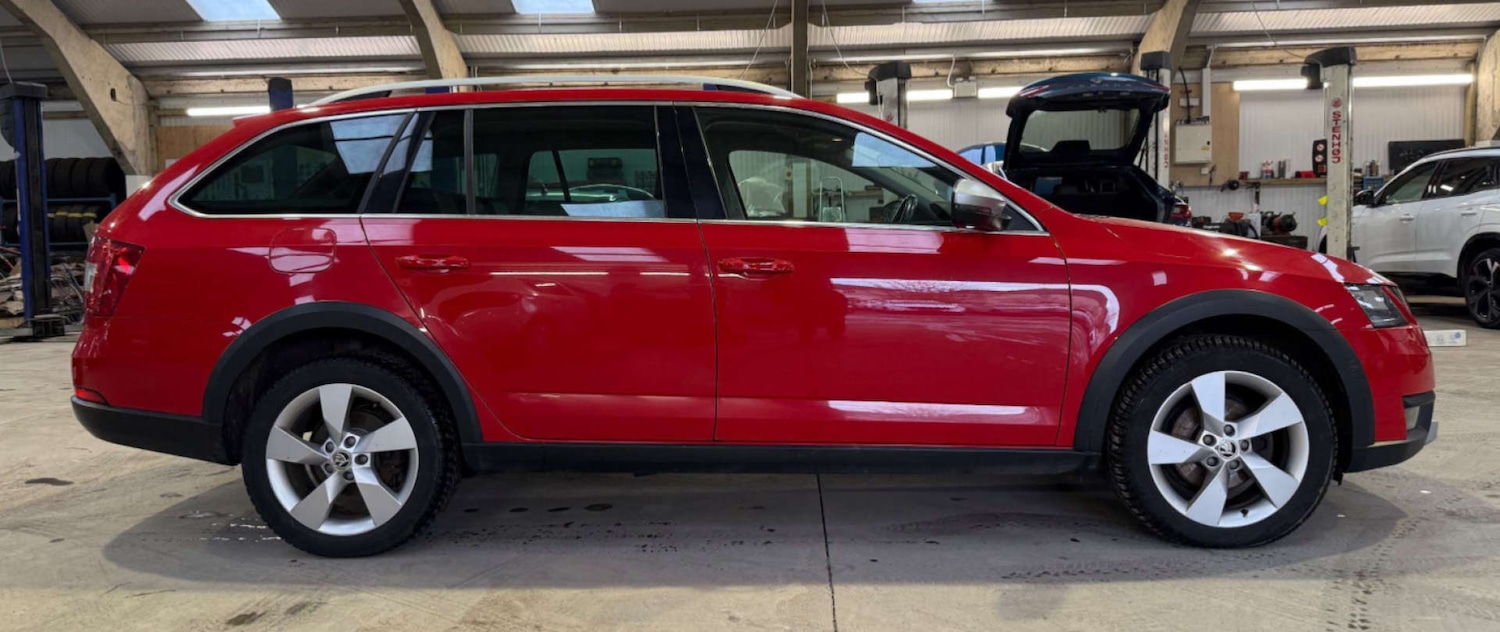 Used Skoda Octavia 2018 for sale - 77446369: Photo 2