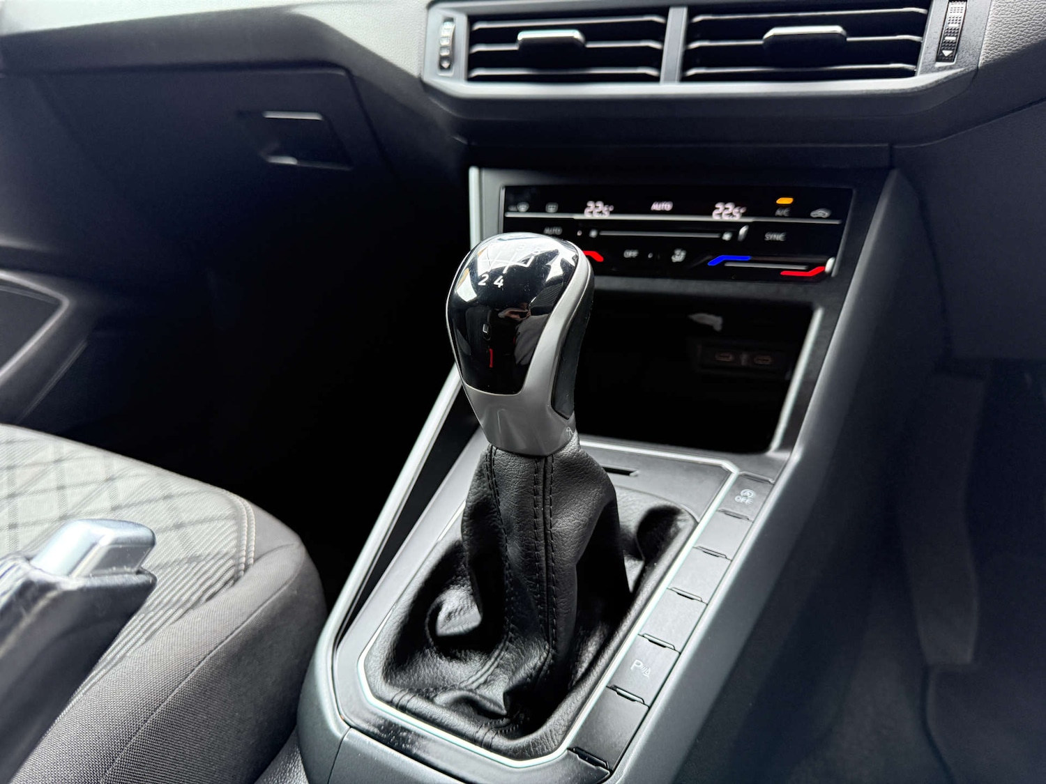 Used Volkswagen Polo 2022 for sale - 77173428: Photo 30