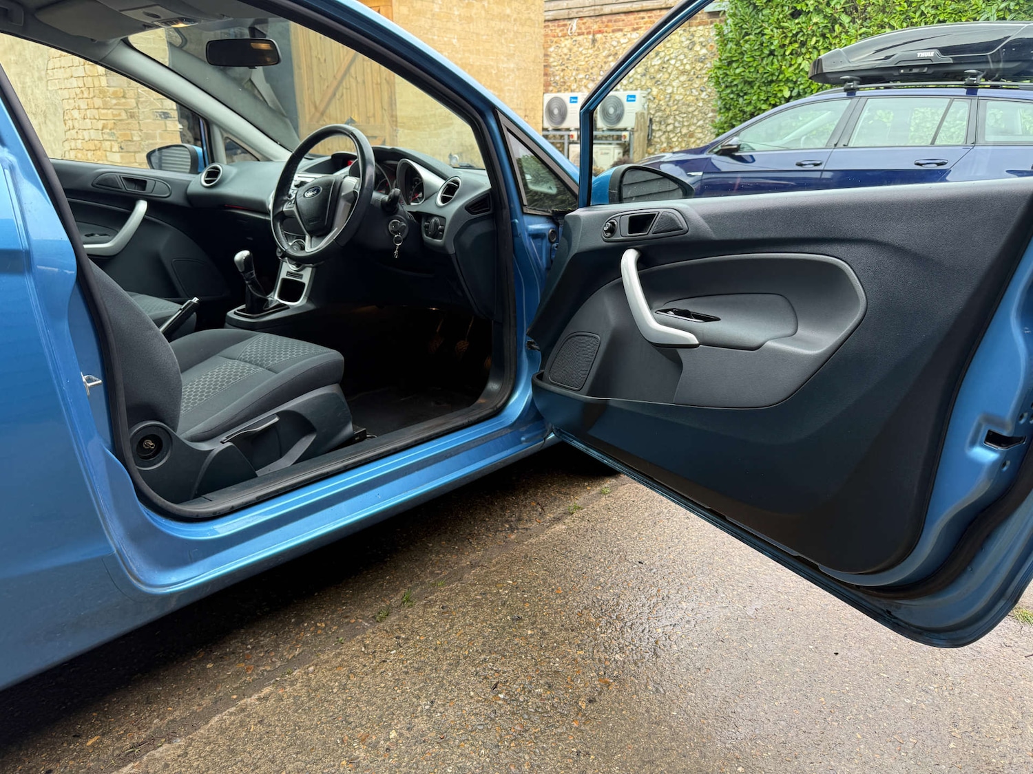 Used Ford Fiesta 2011 for sale - 76588724: Photo 14