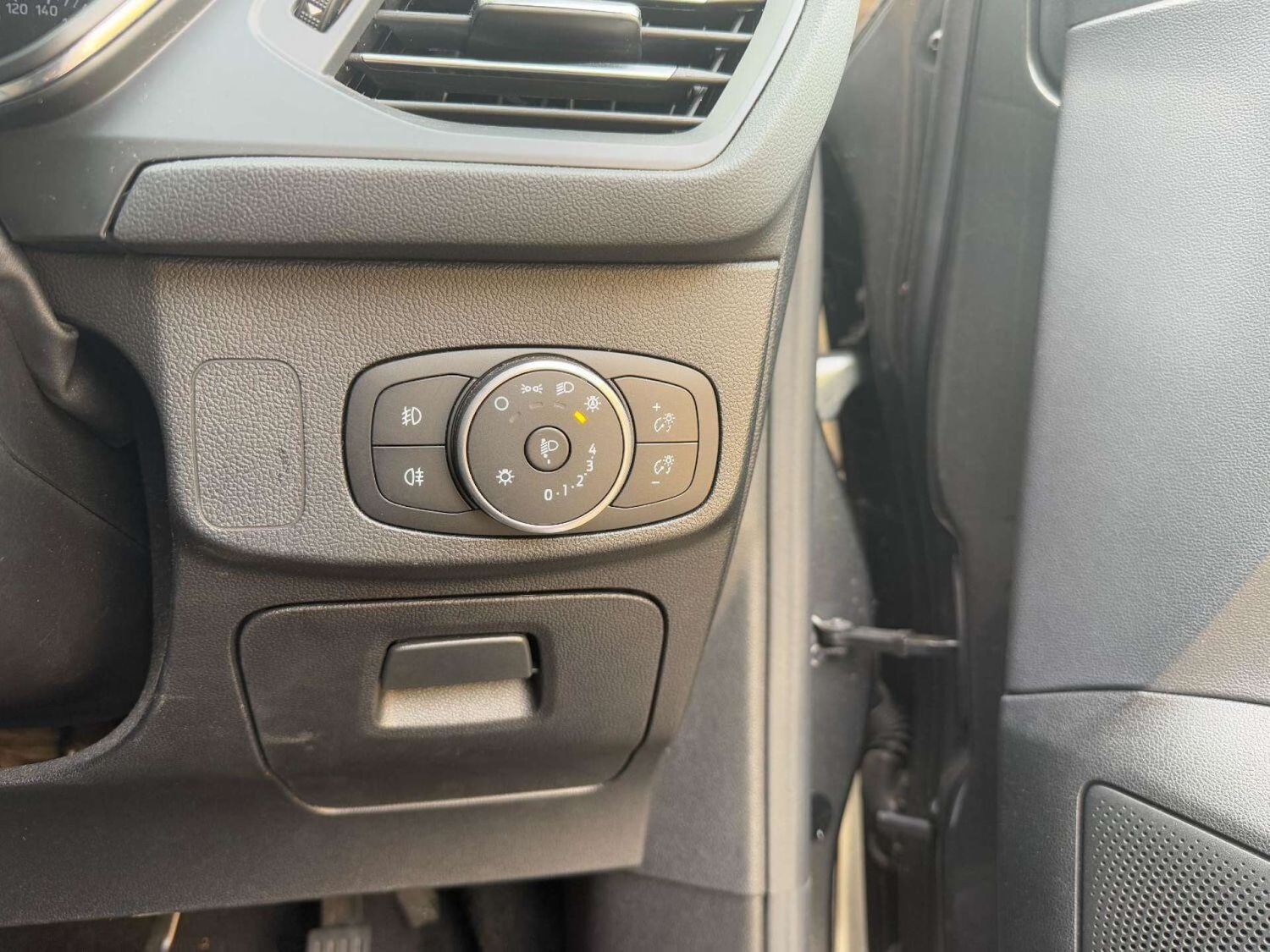 Used Ford Focus 2019 for sale - 77056475: Photo 32