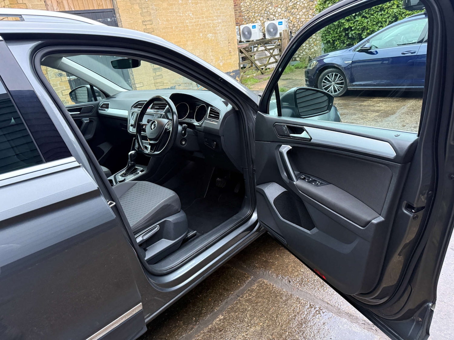 Used Volkswagen Tiguan 2016 for sale - 76959850: Photo 14