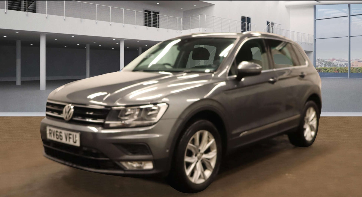 Used Volkswagen Tiguan 2016 for sale - 76959850: Photo 2