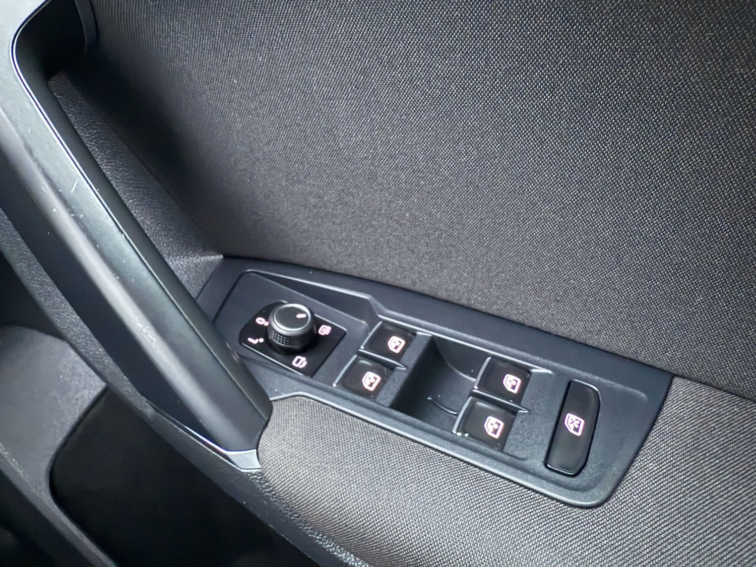 Used Volkswagen Tiguan 2016 for sale - 76959850: Photo 34