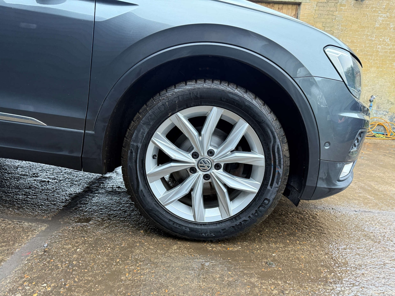 Used Volkswagen Tiguan 2016 for sale - 76959850: Photo 37