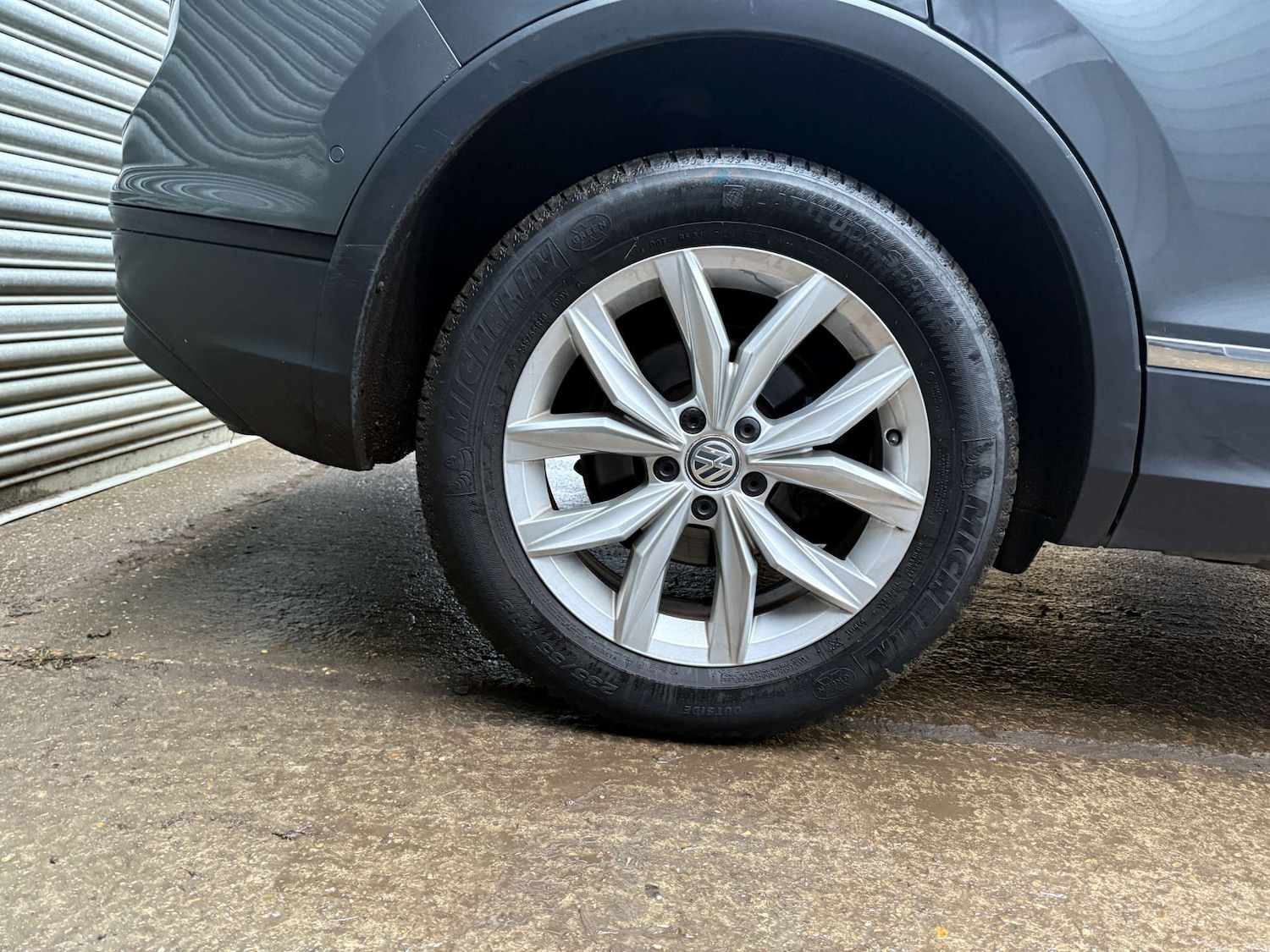 Used Volkswagen Tiguan 2016 for sale - 76959850: Photo 38